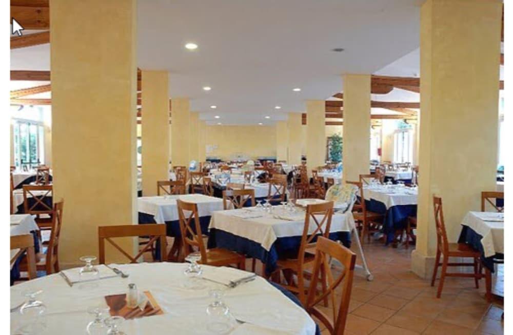 Th Marina Di Pisticci - Ti Blu Village Εξωτερικό φωτογραφία
